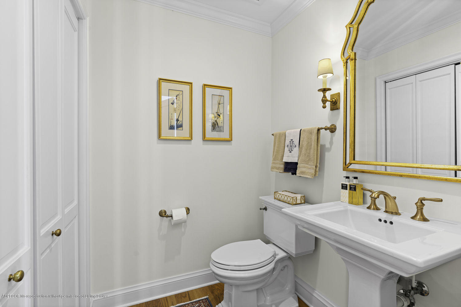 324 Valley Forge Road West Palm Beach, FL 33405 - Photo 9 of 19 Downstairs powder room