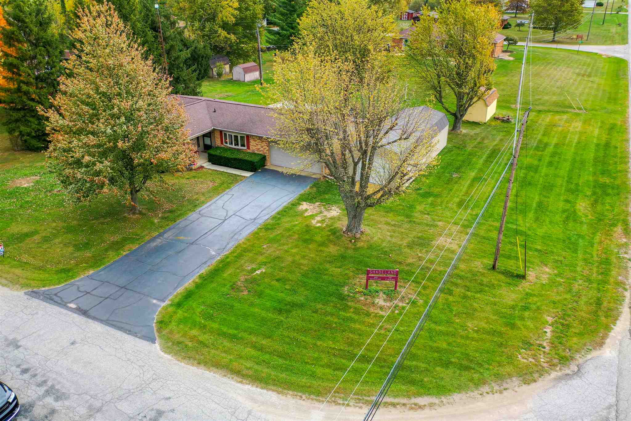 3516 Northeast Shadeland Road Marion, IN 46952 - Photo 3 of 25 Gallery Image 3