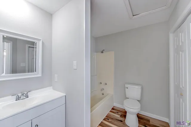 $329,500 | 162 Trosclair Lane, Dulac, LA 70353