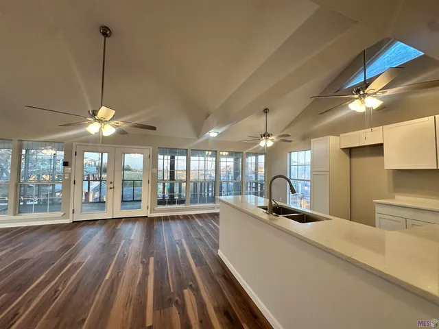 $329,500 | 162 Trosclair Lane, Dulac, LA 70353