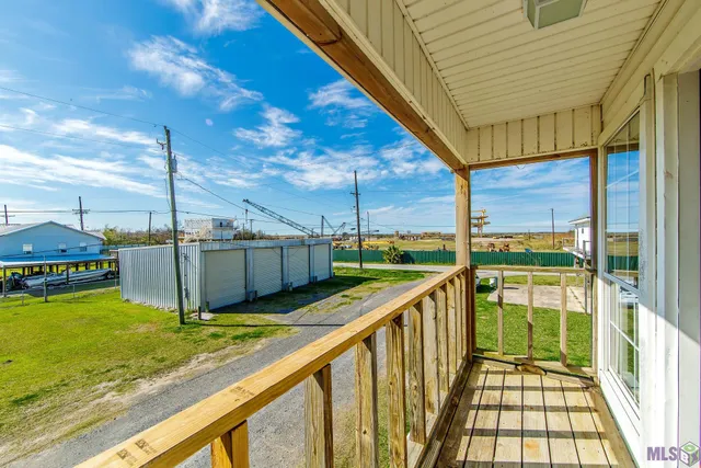 $329,500 | 162 Trosclair Lane, Dulac, LA 70353