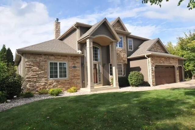 $899,900 | 8334 Virginia Circle, Norway, WI 53185
