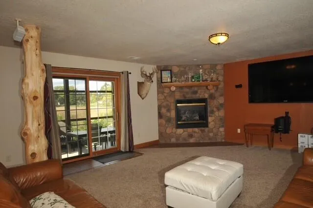 $899,900 | 8334 Virginia Circle, Norway, WI 53185