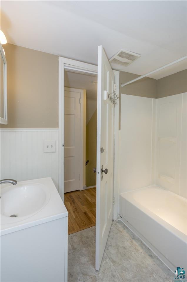 4930 West Arrowhead Road Hermantown, MN 55811 - Photo 9 of 14 Gallery Image 9
