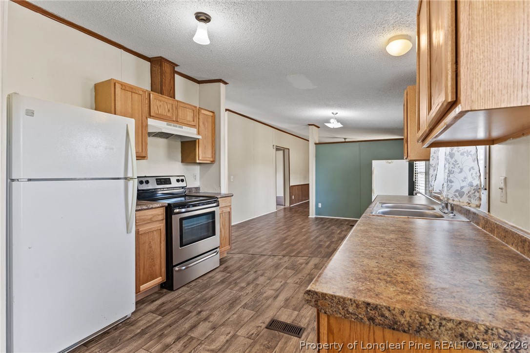 2707 Odom Road Hope Mills, NC 28348 - Photo 11 of 40 Gallery Image 11
