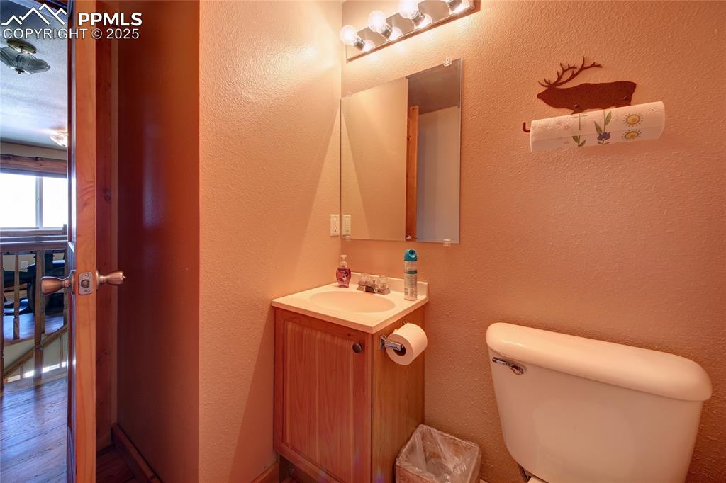 65 Sunshine Loop Fairplay, CO 80440 - Photo 46 of 50 CH Upper Bathroom