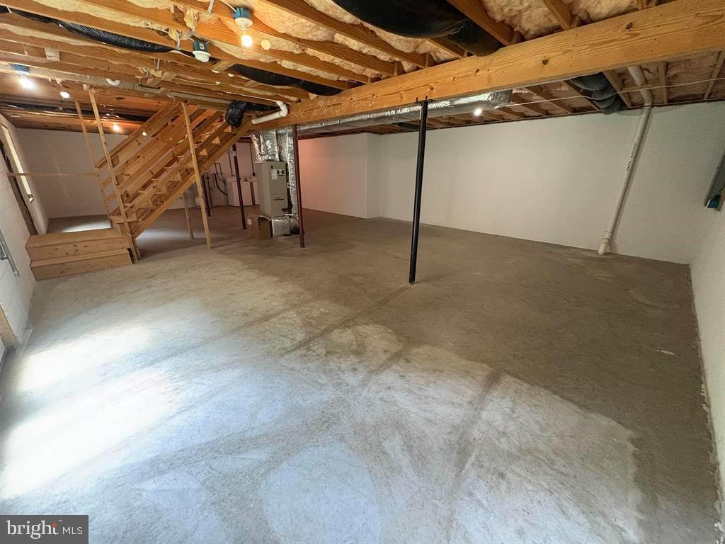 296 Bryce Boulevard Mount Jackson, VA 22842 - Photo 9 of 20 a view of empty room