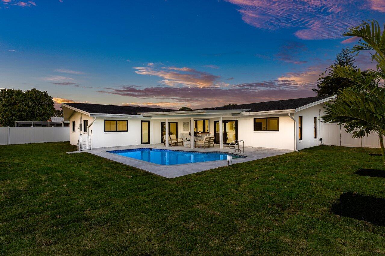 1384 Southwest 12th Street Boca Raton, FL 33486 - Photo 17 of 25 061-1384Southwest12thStreet-BocaRaton-FL