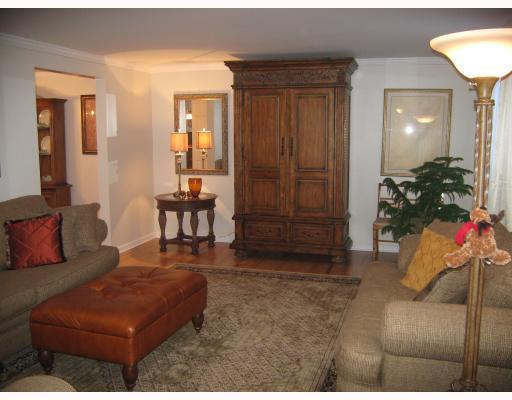 2004 Red Coach Road Allison Park, PA 15101 - Photo 2 of 18 Living Room. restored hardwood flooring new tempered glass & low e-glared windows that tilt in to clean, extral large living room 19x14