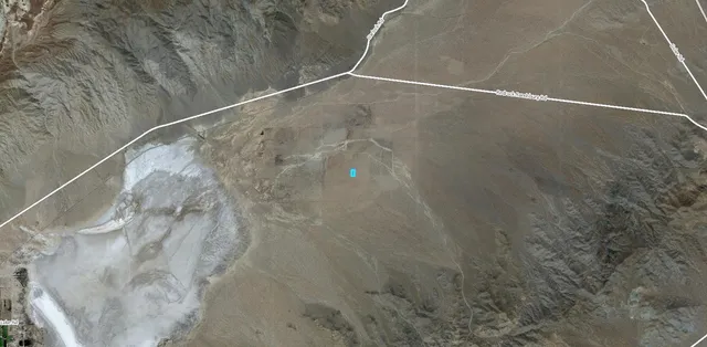 a close up of a shower