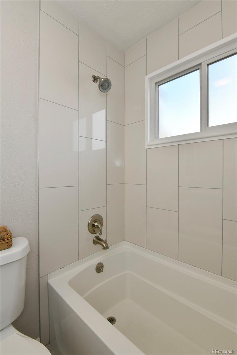 1621 Ruth Drive Thornton, CO 80229 - Photo 16 of 21 Gallery Image 16