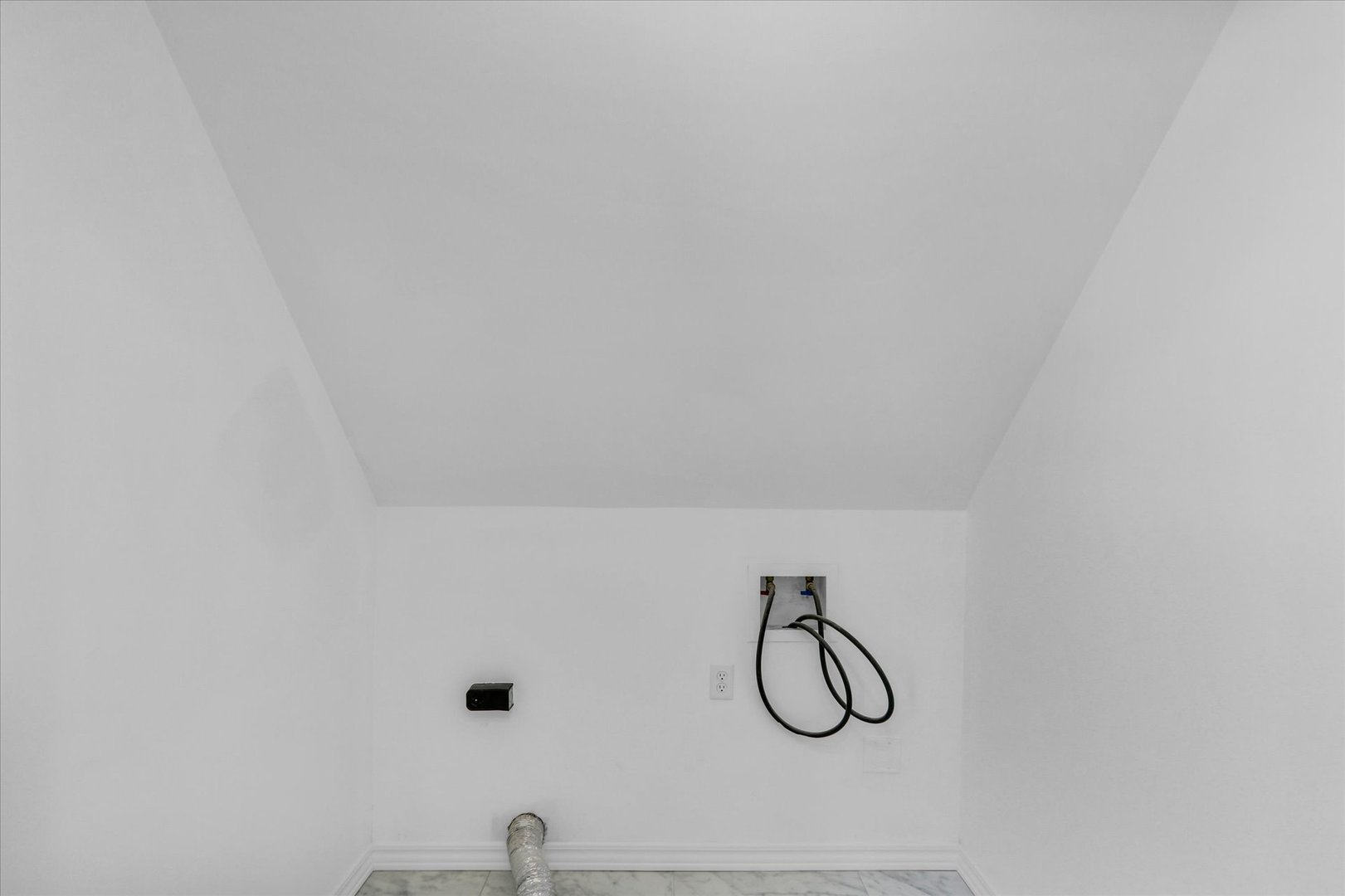 202 East Daggy Street Tuscola, IL 61953 - Photo 32 of 45