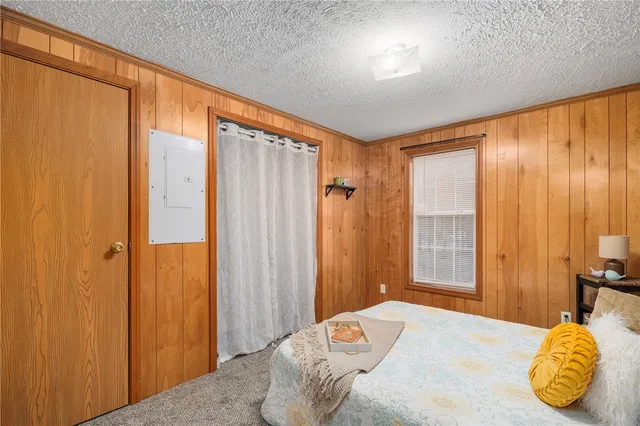 $2,250 | 111 Mishnock Road, West Greenwich, RI 02817