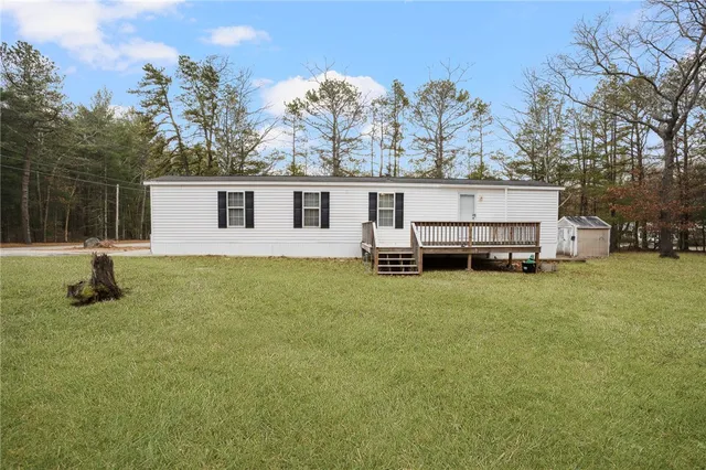 $2,250 | 111 Mishnock Road, West Greenwich, RI 02817