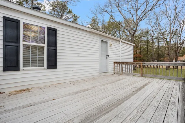 $2,250 | 111 Mishnock Road, West Greenwich, RI 02817