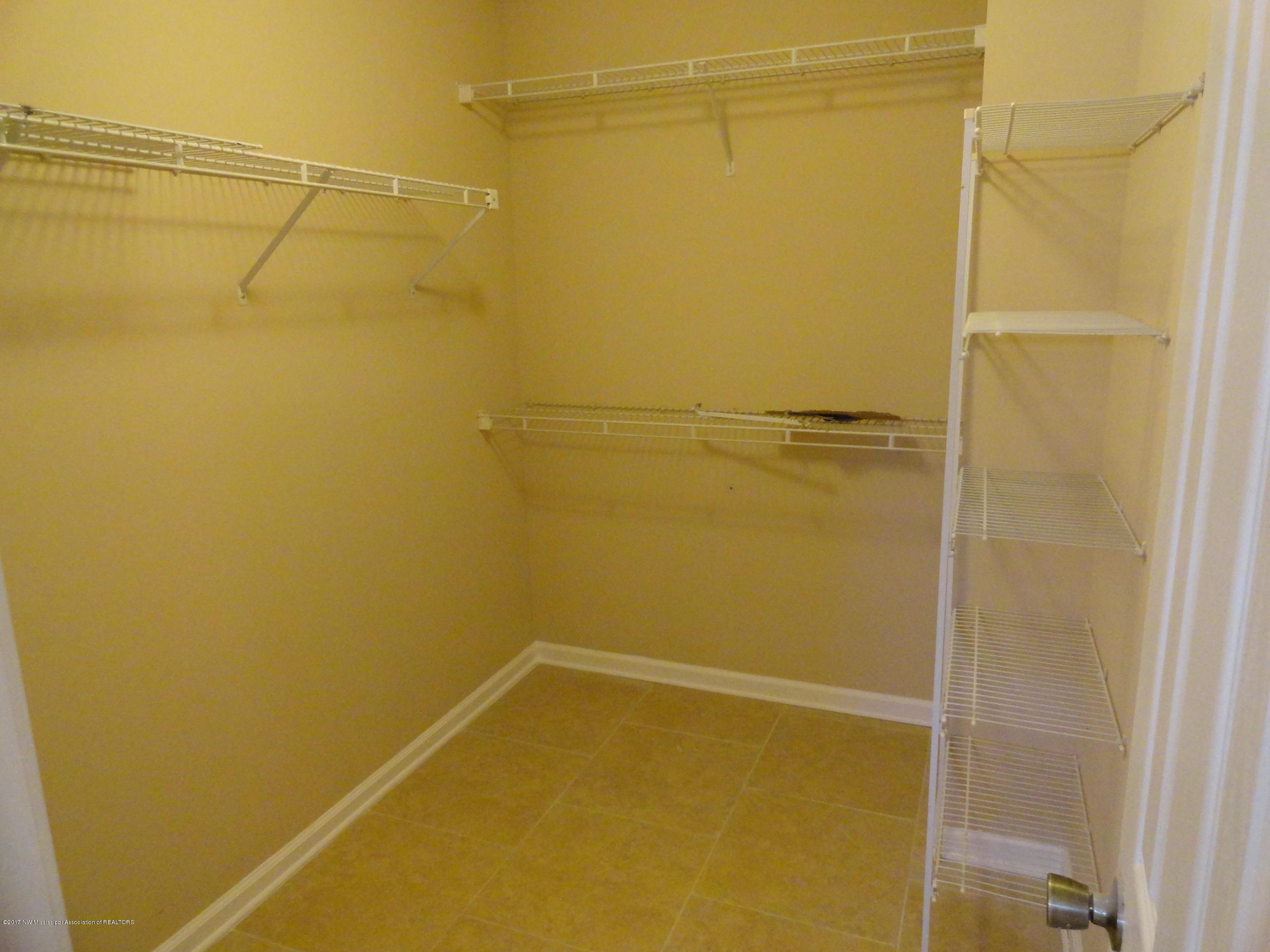 2165 Heather Ridge Southaven, MS 38672 - Photo 15 of 20 DSC09819m