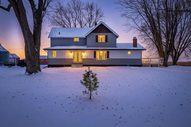 $349,900 | N5438 Lower Road, Shiocton, WI 54170