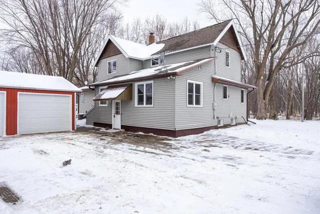 $349,900 | N5438 Lower Road, Shiocton, WI 54170