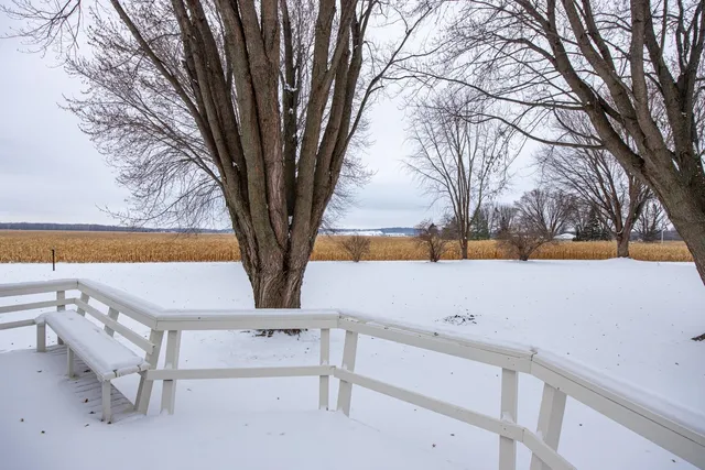 $349,900 | N5438 Lower Road, Shiocton, WI 54170