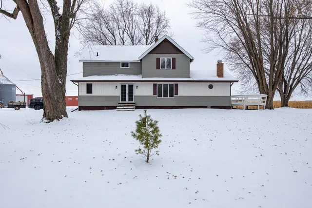 $349,900 | N5438 Lower Road, Shiocton, WI 54170