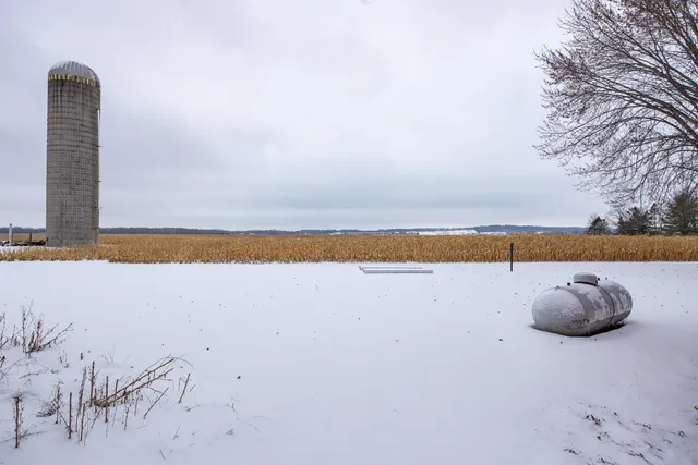 $349,900 | N5438 Lower Road, Shiocton, WI 54170