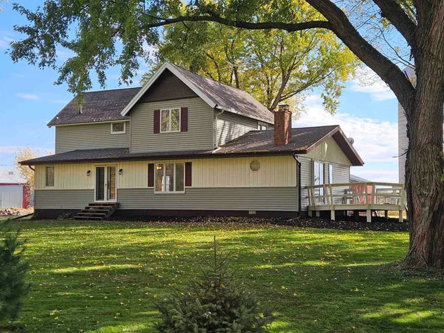 $349,900 | N5438 Lower Road, Shiocton, WI 54170