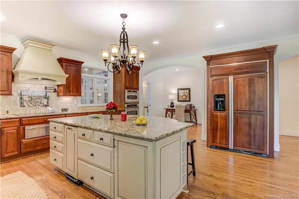 2916 Cross Country Road Charlotte, NC 28270 - Photo 22 of 48