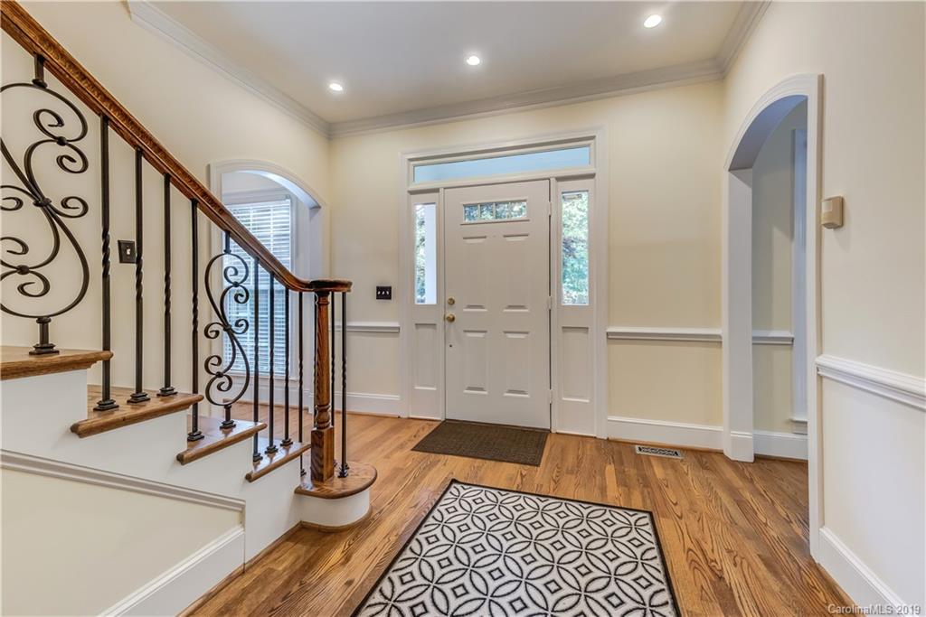 2916 Cross Country Road Charlotte, NC 28270 - Photo 4 of 48