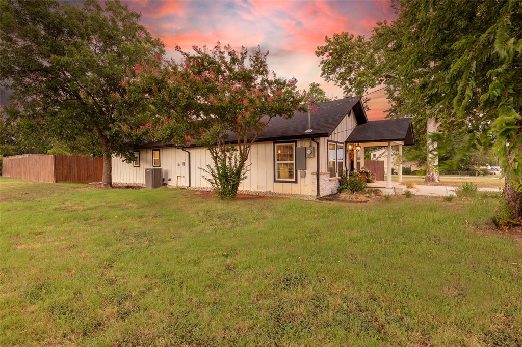204 Main Street Haslet, TX 76052 - Photo 4 of 36