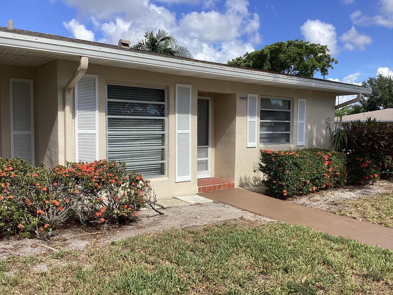 20860 Covington Drive, Unit 1410 Boca Raton, FL 33433 - Photo 4 of 30 20250825053714549634000000-o (1)