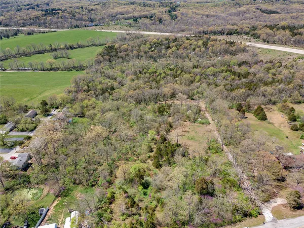 $1,200,000 | 8719 Old Highway 21, Hillsboro, MO 63050