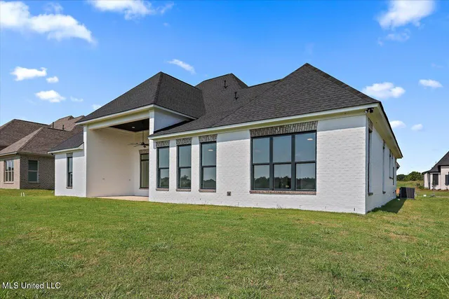 $678,000 | 136 Genoa Drive, Unit LOT 123, Madison, MS 39110