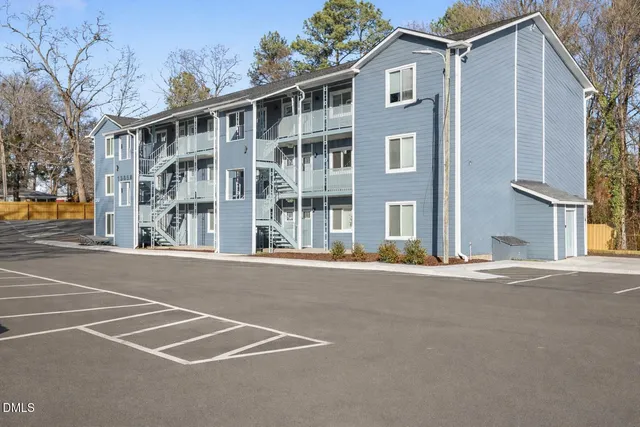 $180,000 | 1309 East Hudson Avenue, Unit A16, Durham, NC 27705