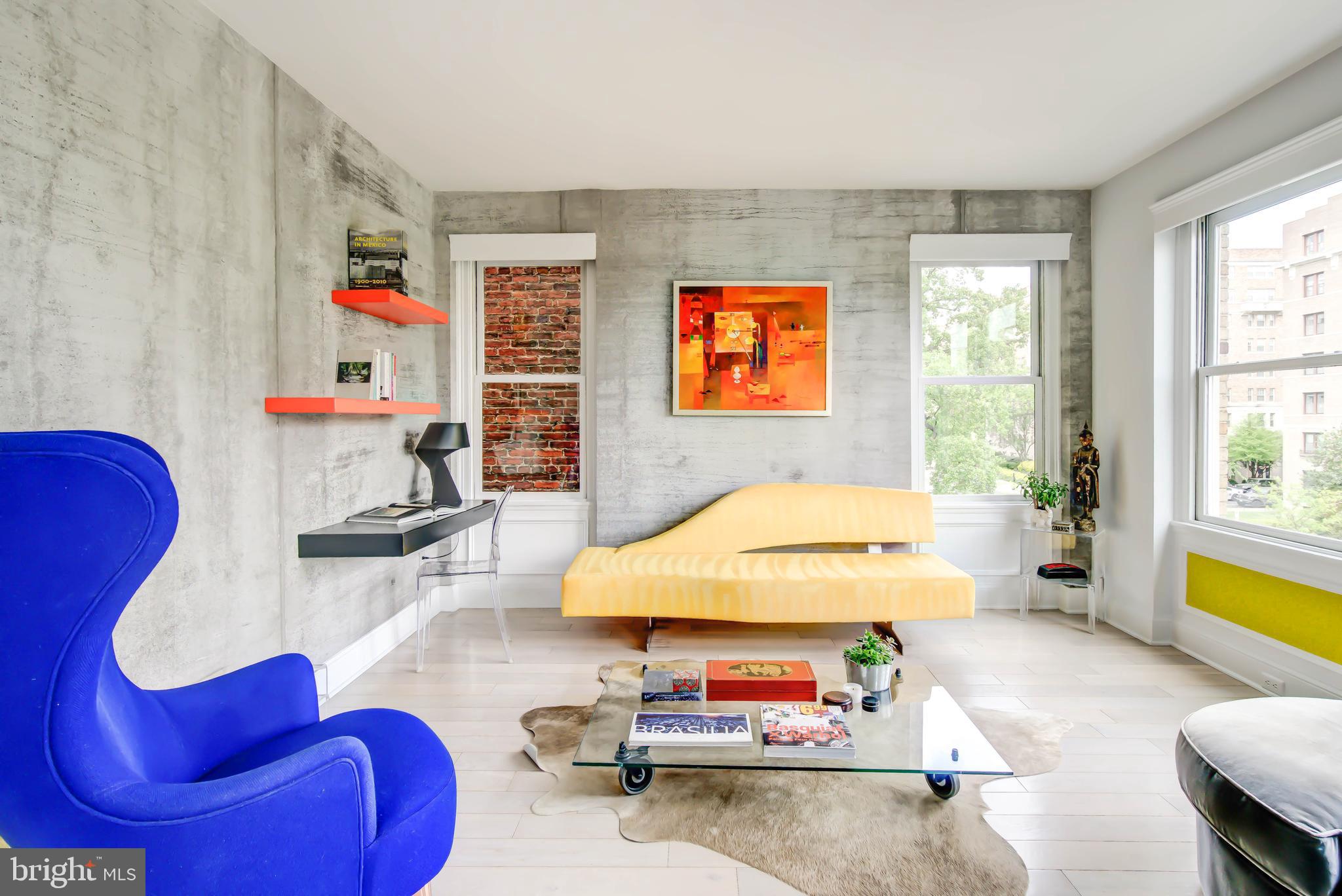 2008 16th Street Northwest, Unit 300 Washington, DC 20009 - Photo 11 of 43 Living Room