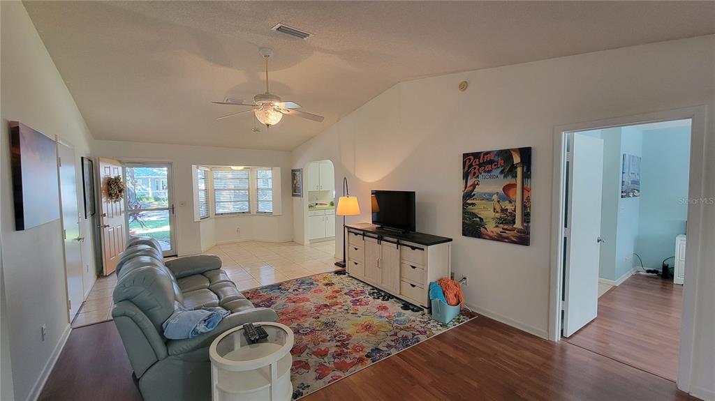 9331 Southwest 84th Terrace, Unit D Ocala, FL 34481 - Photo 7 of 32