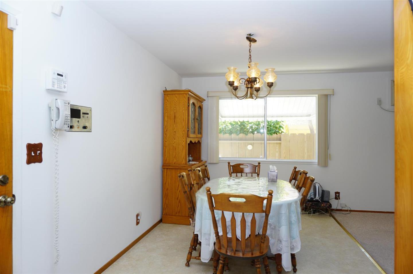 1116 Buchanan Drive Santa Clara, CA 95051 - Photo 13 of 30 a dining room with furniture and window