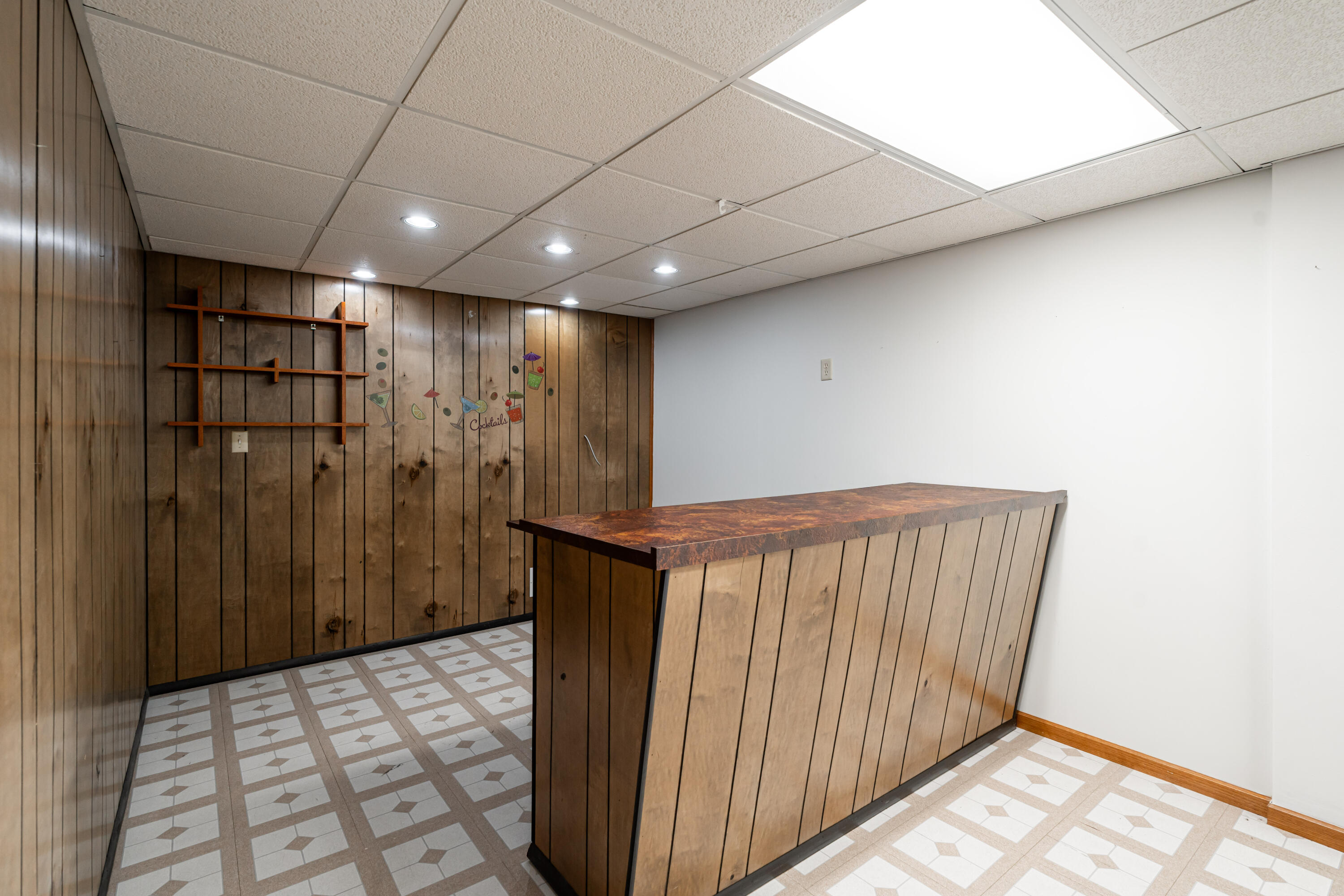 5921 Sycamore Street Greendale, WI 53129 - Photo 25 of 39 Bar Area LL