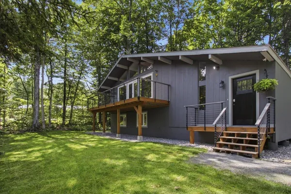 $749,000 | 2 Corner Rock Road, Winhall, VT 05340