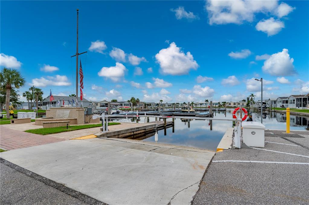 67 Windmill Boulevard Punta Gorda, FL 33950 - Photo 55 of 70 a view of a patio with a fountain