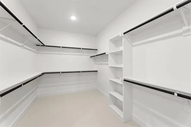 $849,921 | 1107 Willow Lk Drive, DeSoto, TX 75115