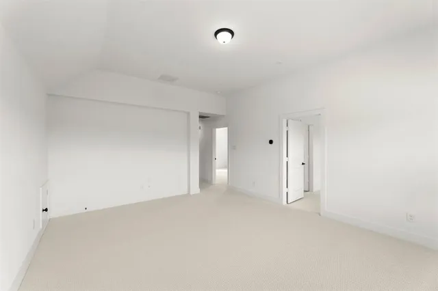 $849,921 | 1107 Willow Lk Drive, DeSoto, TX 75115