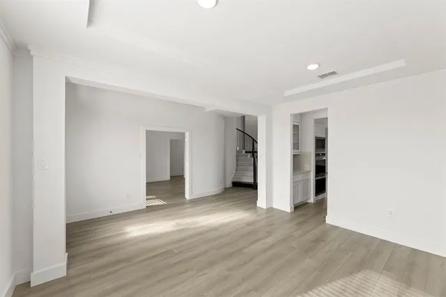 $849,921 | 1107 Willow Lk Drive, DeSoto, TX 75115