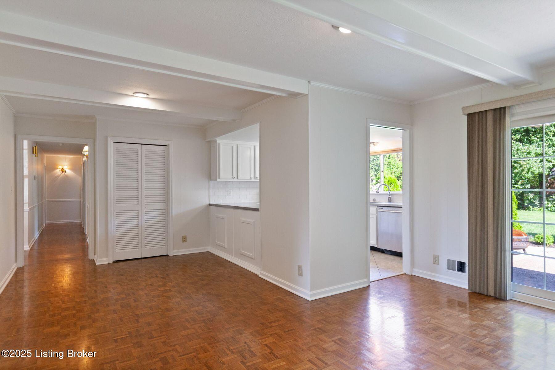 3215 Dundee Road Louisville, KY 40205 - Photo 22 of 47 photo_online_022