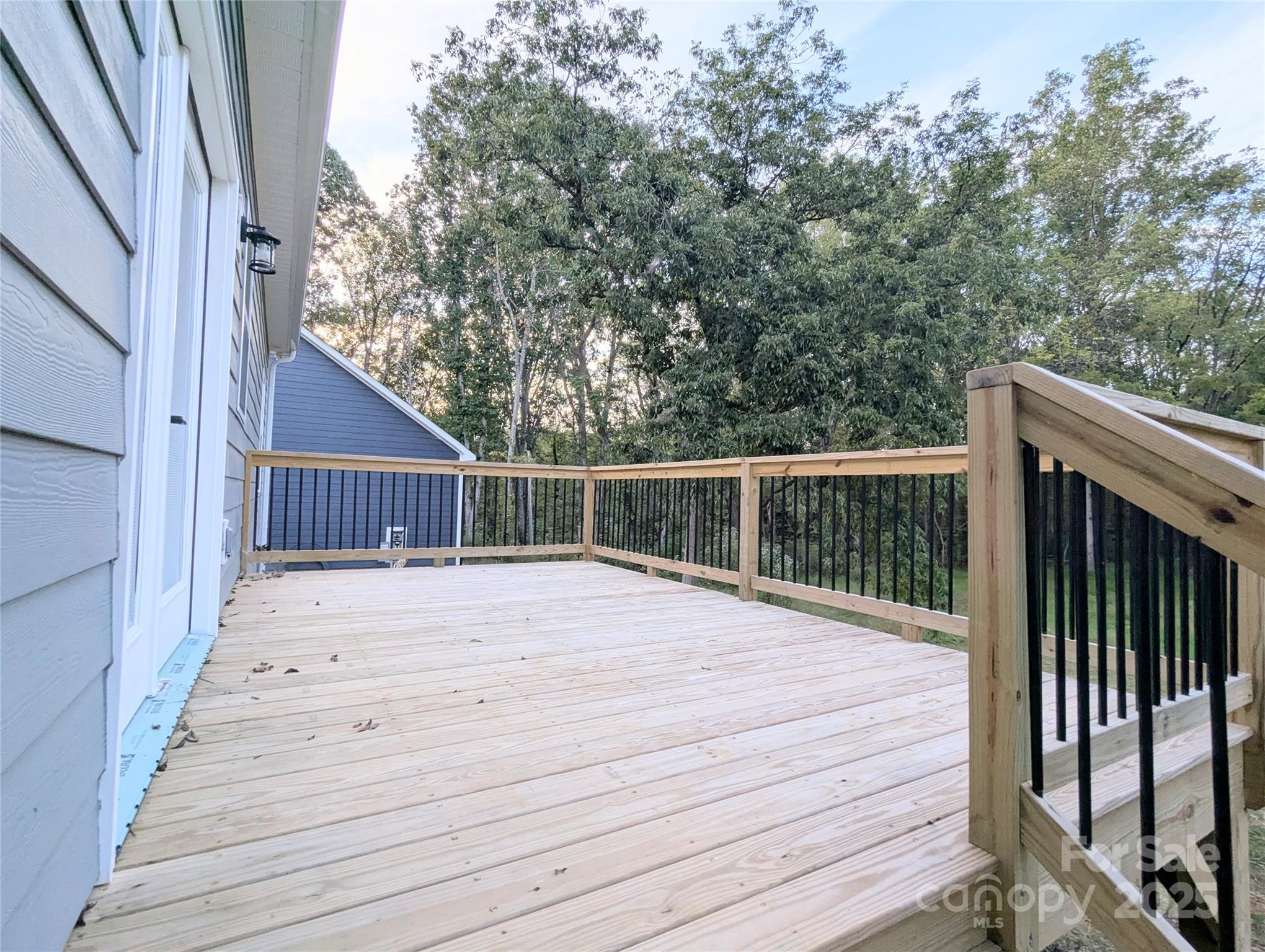 524 Waco Road Kings Mountain, NC 28086 - Photo 18 of 21 a balcony view with wooden floor and fence