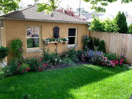 $535,000 | 6625 North Fairfield Avenue, Chicago, IL 60645