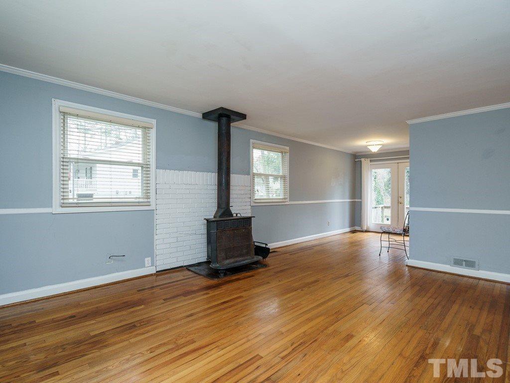 2956 Claremont Road Raleigh, NC 27608 - Photo 7 of 19