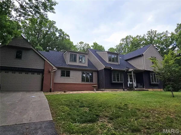 $425,000 | 4290 Horse Creek Road, Red Bud, IL 62278