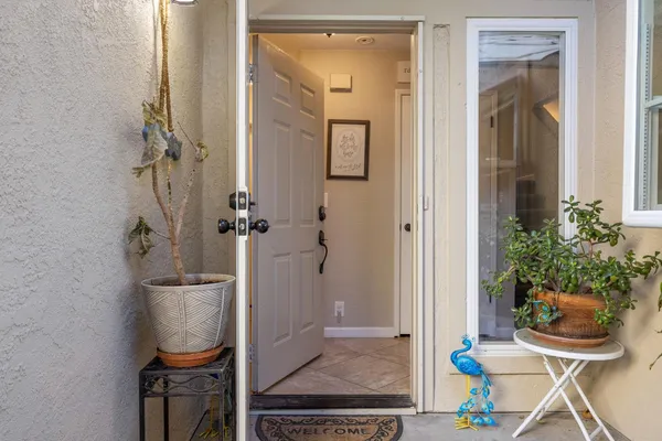 $380,000 | 1137 Cedar Creek Drive, Unit 4, Modesto, CA 95355