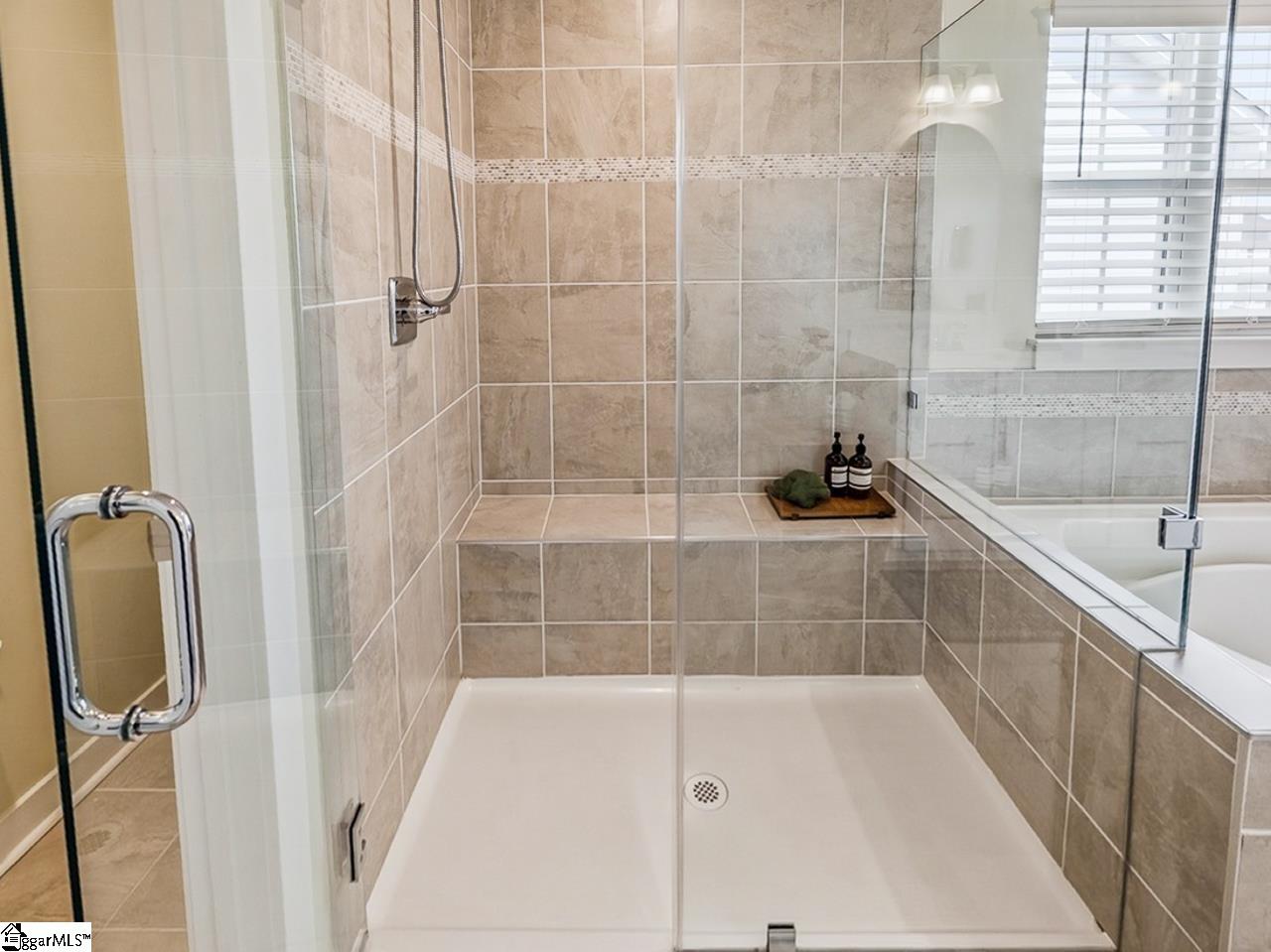 247 Chinook Drive Greenville, SC 29607 - Photo 28 of 47