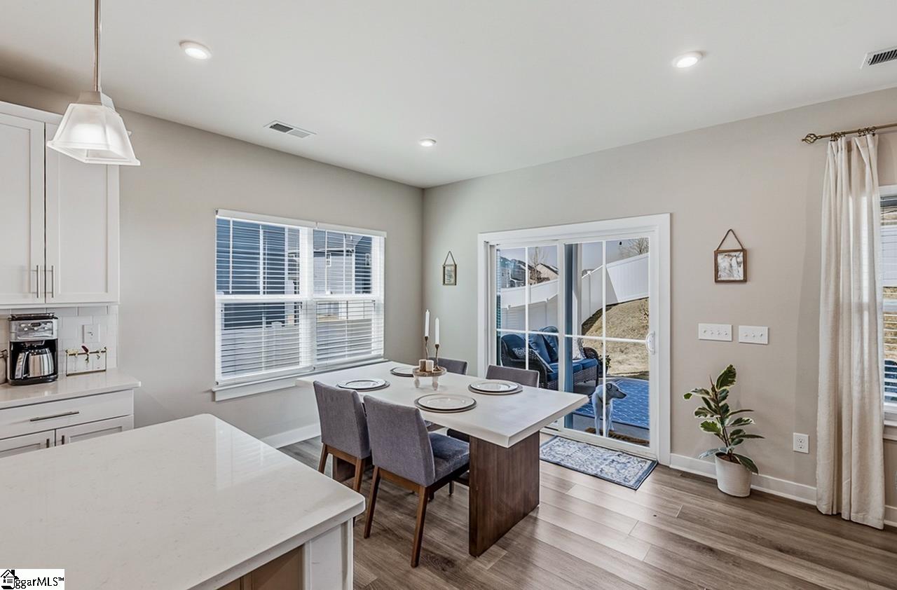 247 Chinook Drive Greenville, SC 29607 - Photo 9 of 47